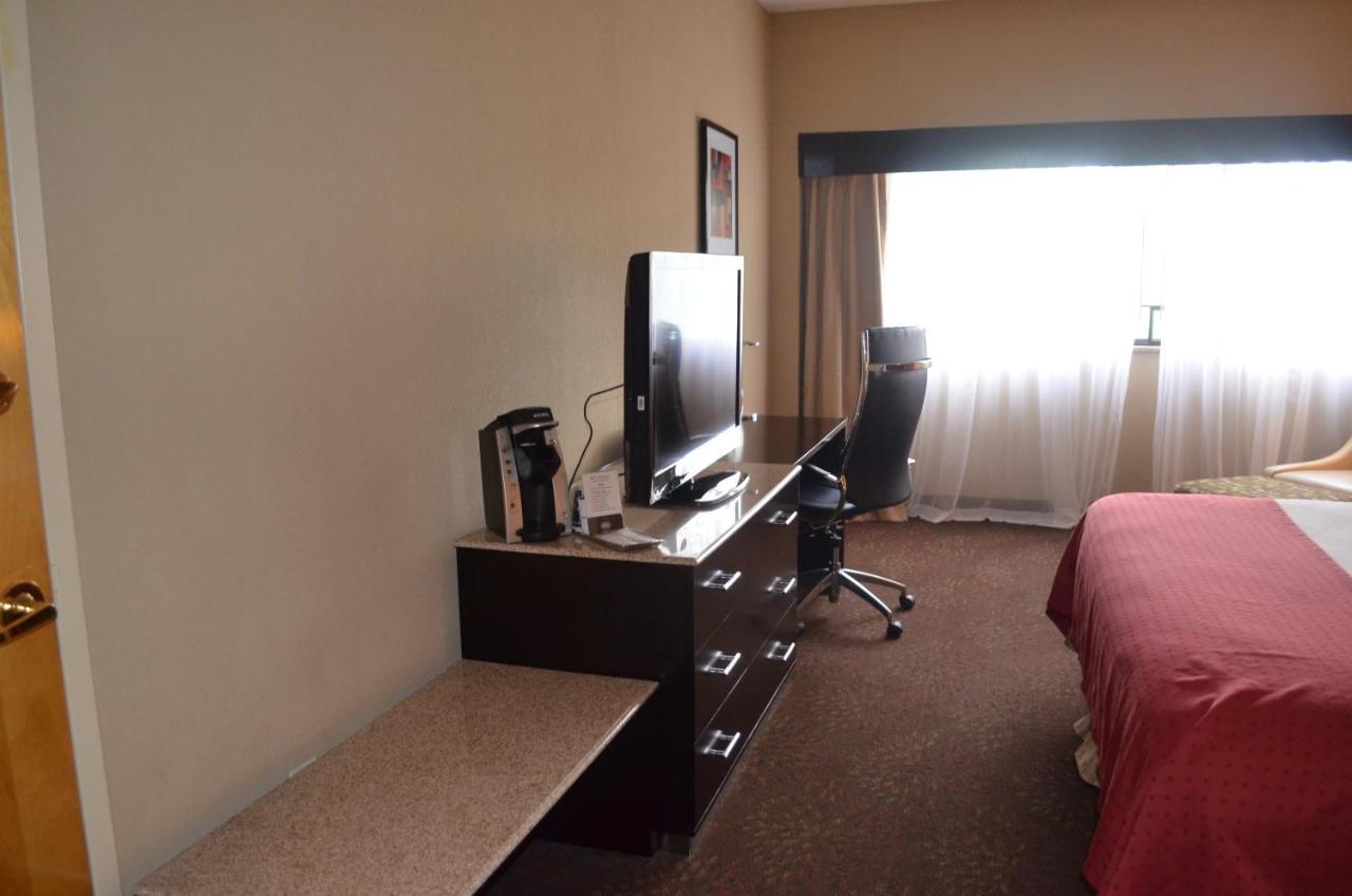 Liyo Inn Clinton Εξωτερικό φωτογραφία